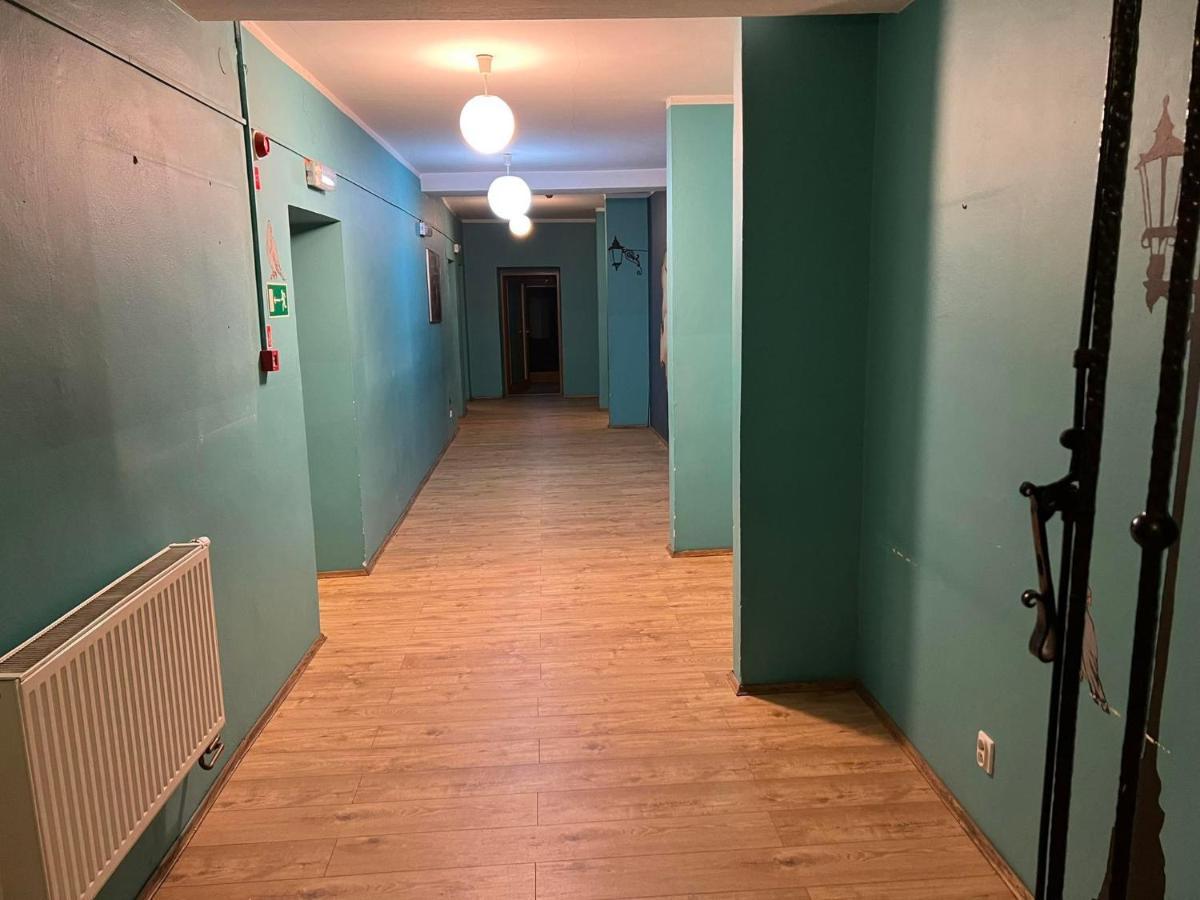 Apartament 50 People Bis